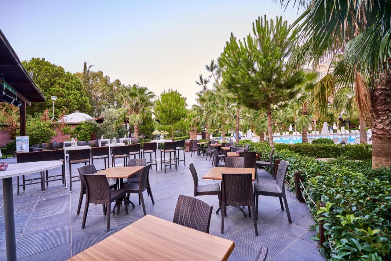 Hotel Maya World Side 4*