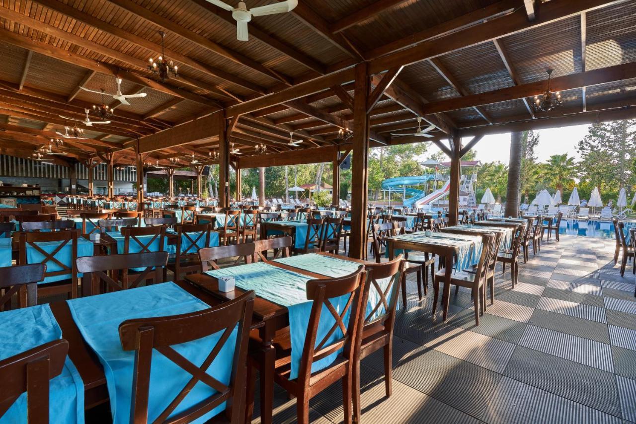 Otel Maya World Side Side